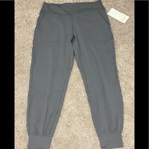 Lululemon Align Jogger Size 12 grey NWT